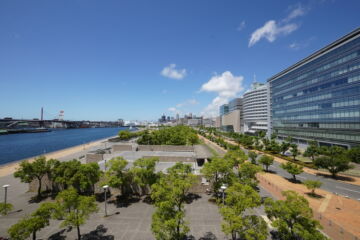 美術館から撮影したなぎさ公園の写真素材